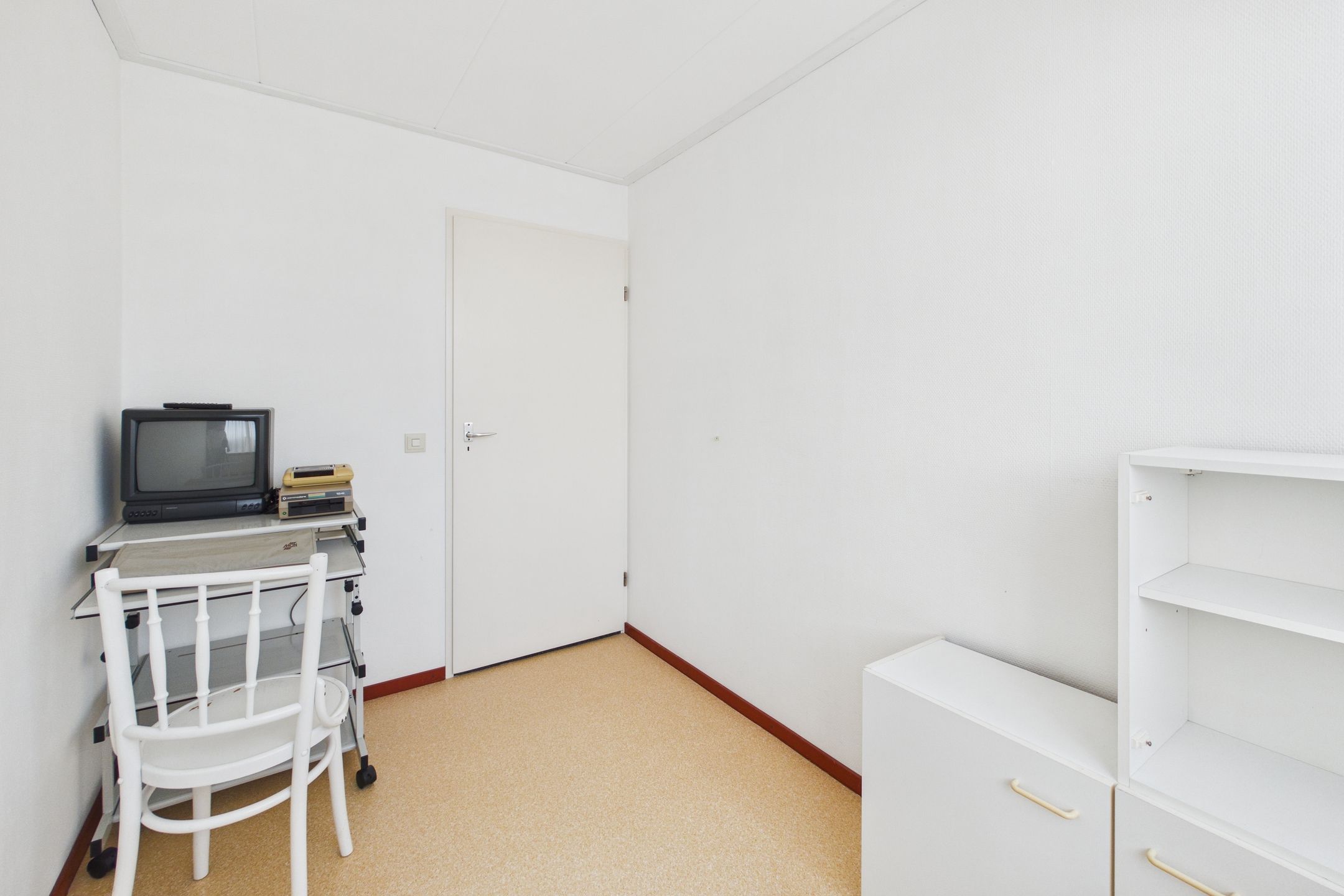 Photo 24 of Drostlaan 8-A