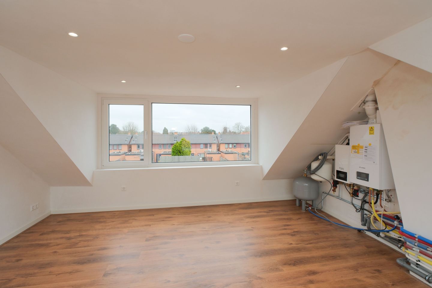 Photo 10 of Nachtegaalstraat 14