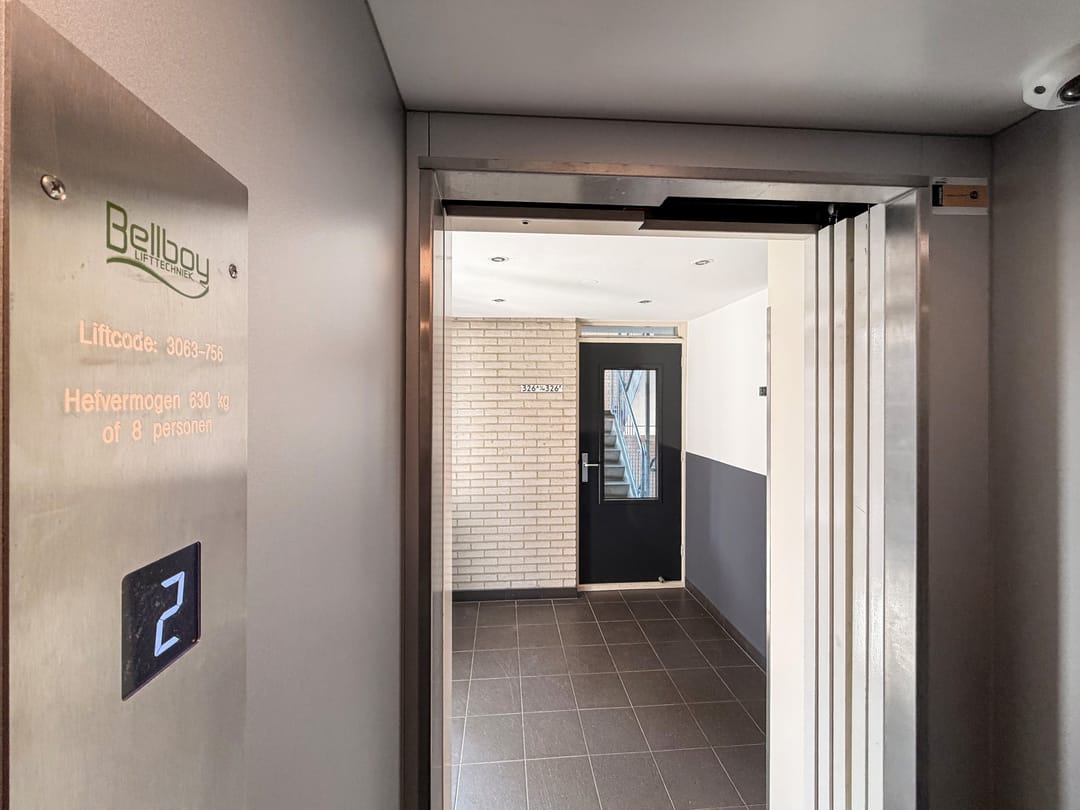 Foto 23 van Oostzeedijk 326-A