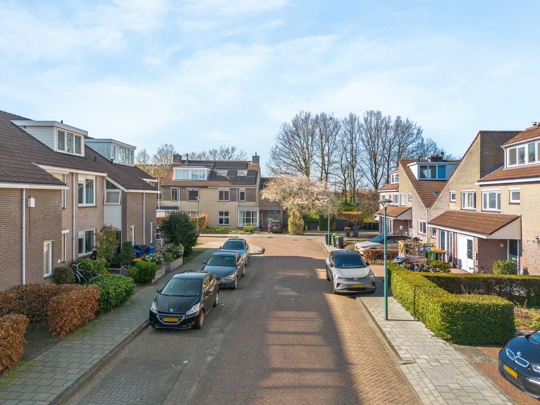 Foto 38 van Van Lingelaan 83