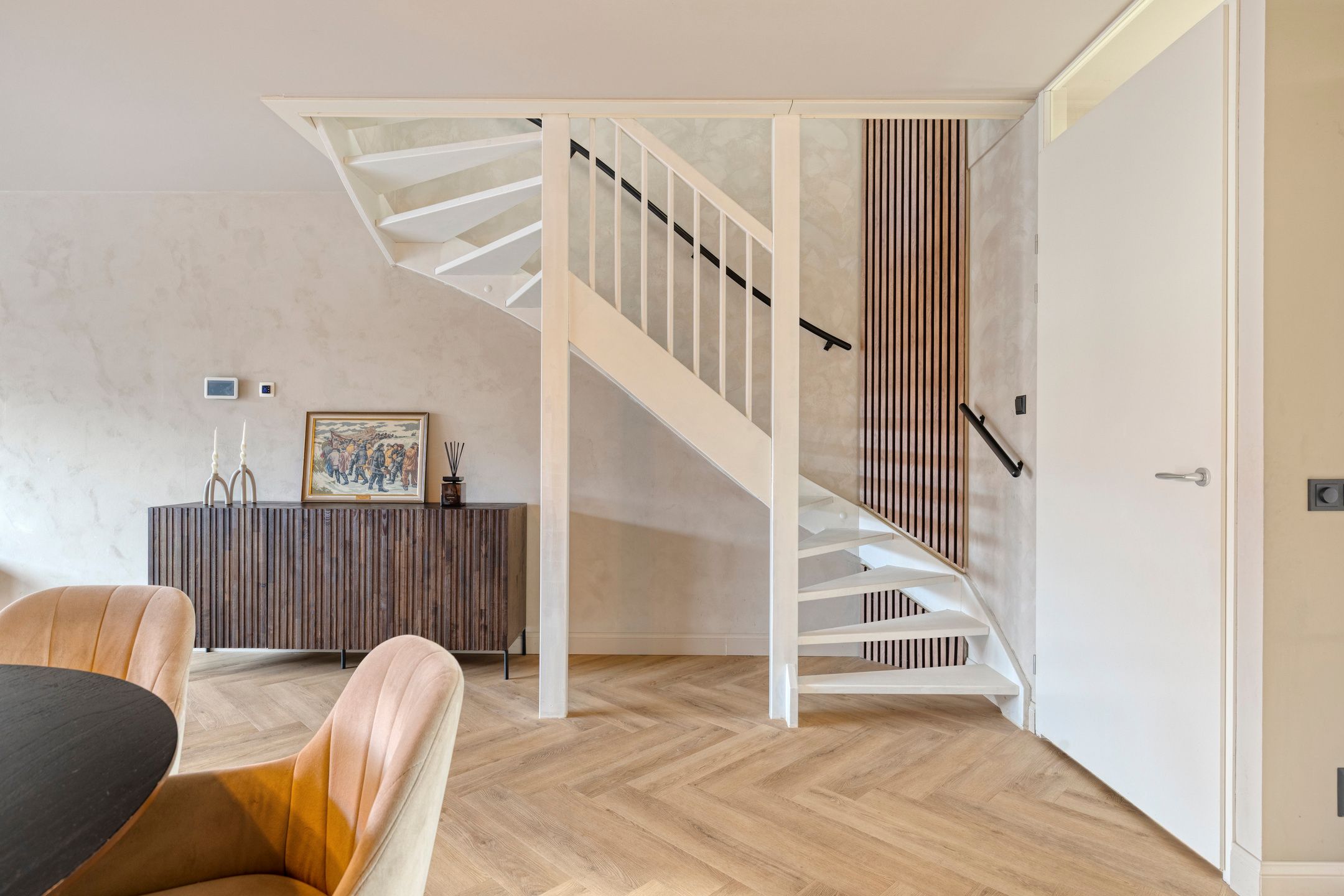 Move-in ready townhouse with 5 bedrooms and extended living room in Wateringen — 23
