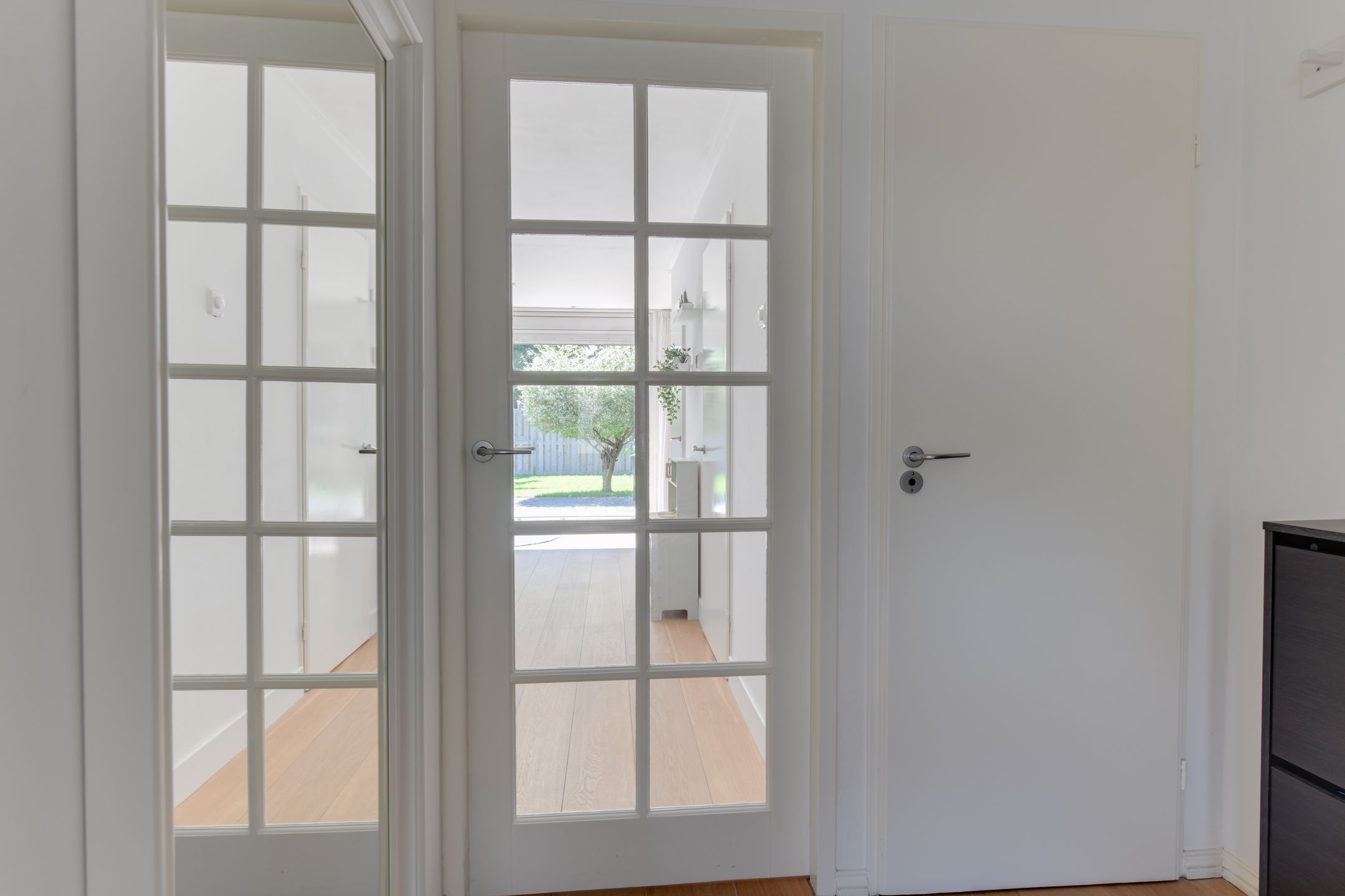 Foto 9 van Zwanebloem 1