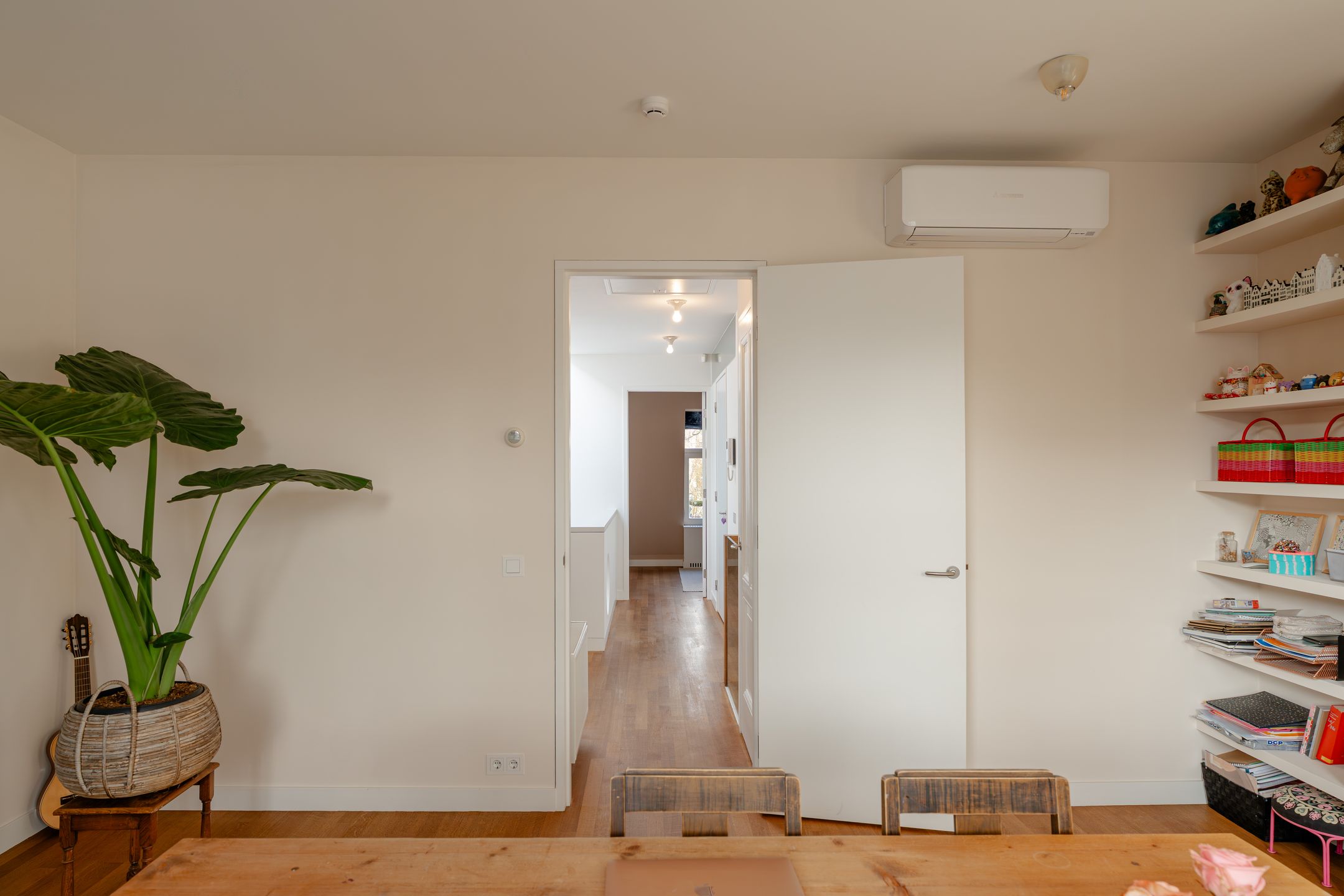 Foto 36 van Van Breestraat 45