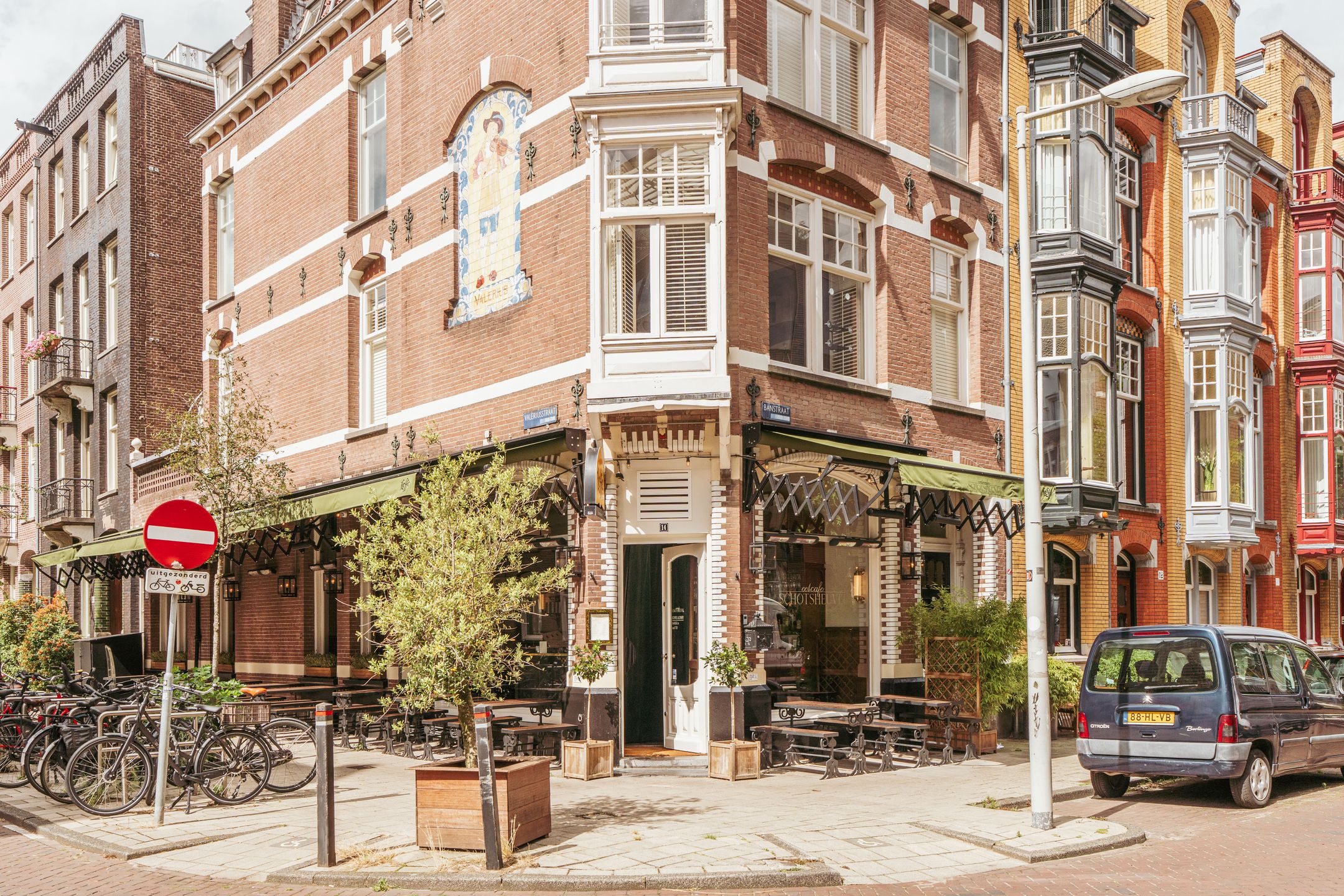 Foto 51 van Van Breestraat 45