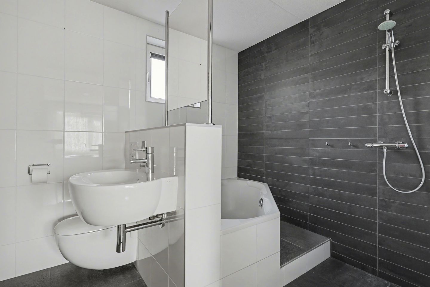 Foto 14 van Berliozlaan 3