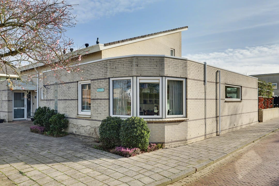 Foto 31 van Berliozlaan 3