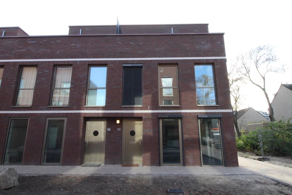 Hoekwoning aan Prinses Mariannehof 39, Eindhoven