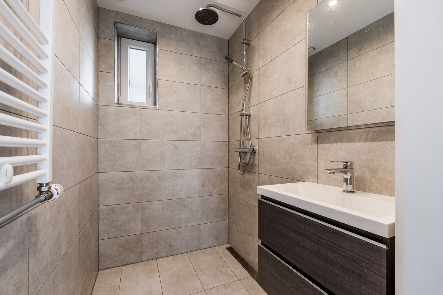 Foto 4 van Czaar Peterstraat 174-2A