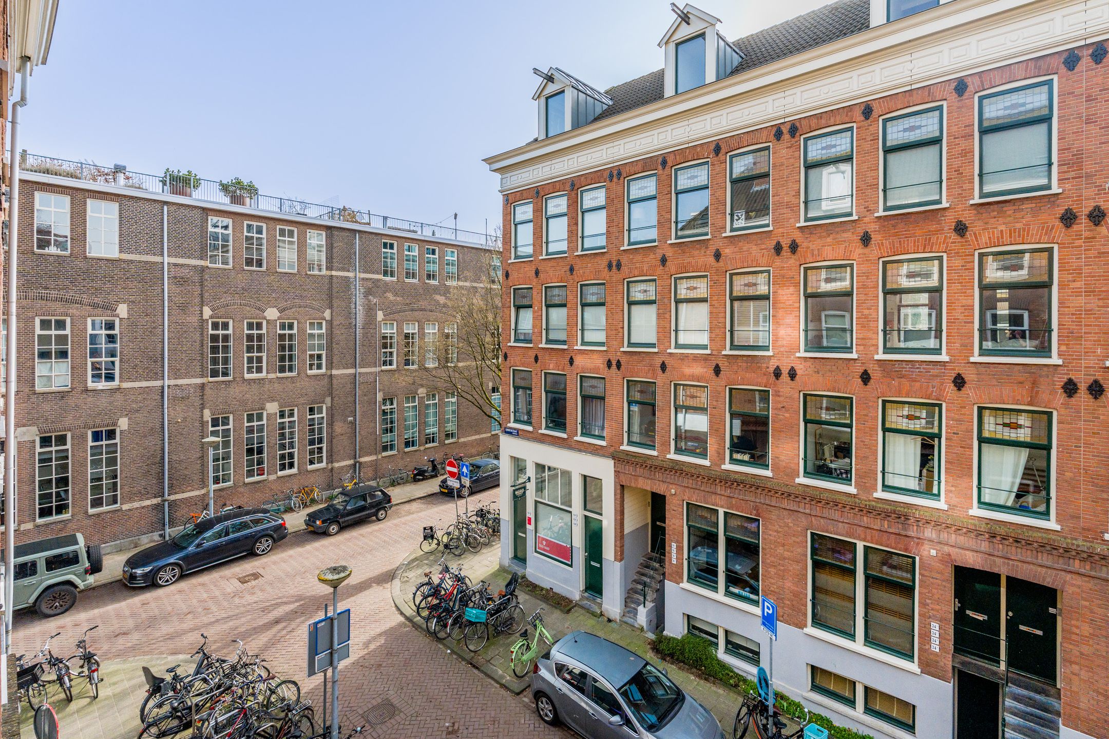 Foto 9 van Czaar Peterstraat 174-2A