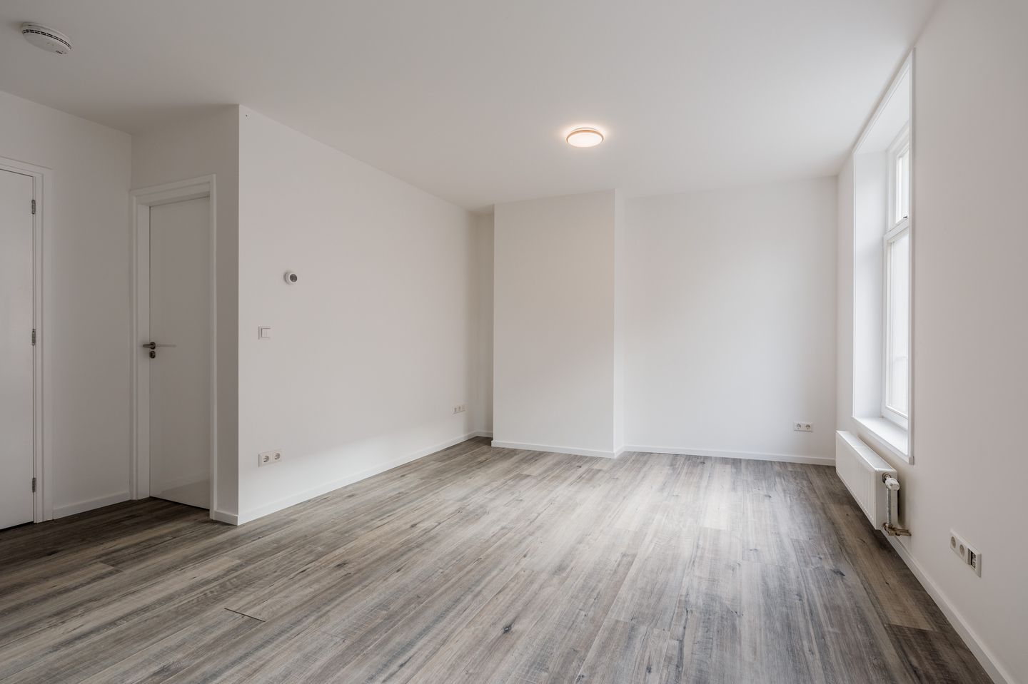 Foto 10 van Czaar Peterstraat 174-2A