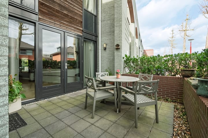 Foto 5 van Martinus Nijhoffhove 13