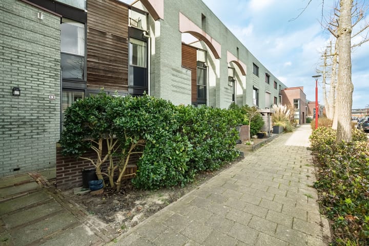 Foto 4 van Martinus Nijhoffhove 13