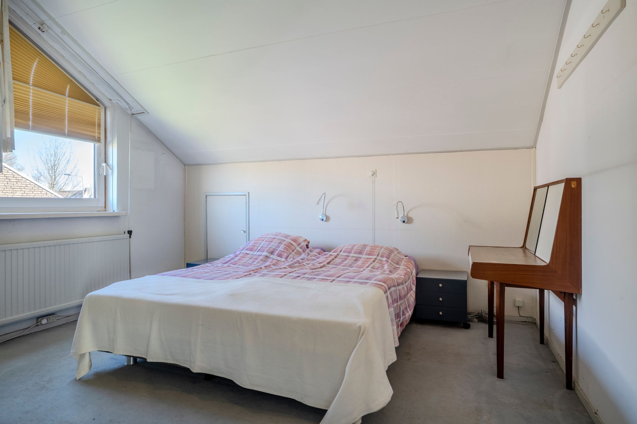 Spacious detached home with 216m² living space in a green location — 28