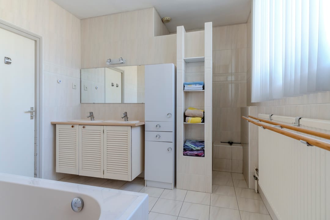 Spacious detached home with 216m² living space in a green location — 30