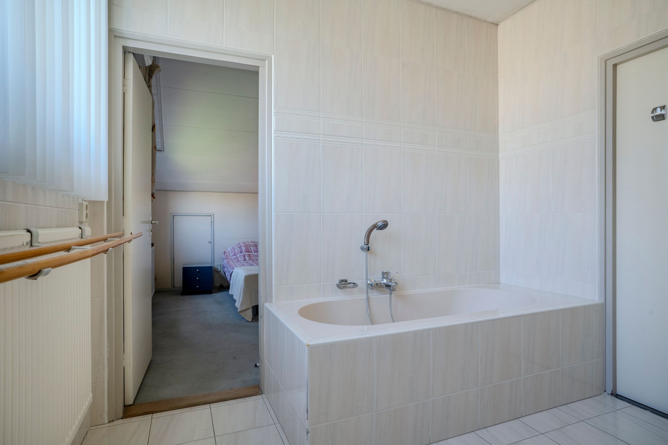 Spacious detached home with 216m² living space in a green location — 31