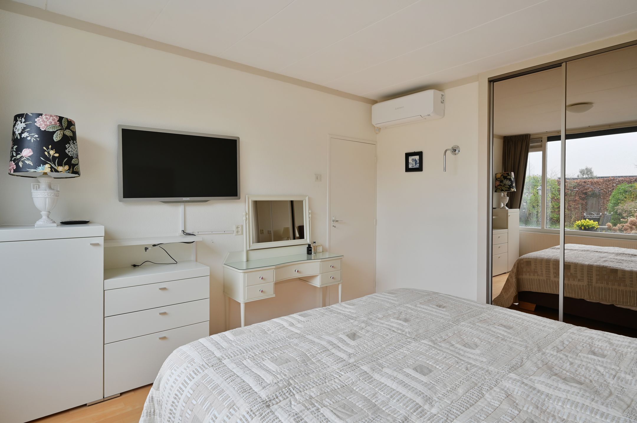 Foto 24 van Linnaeusdreef 47