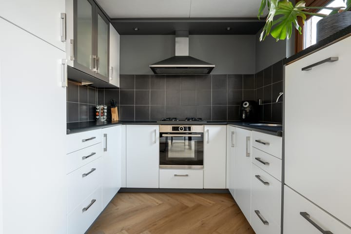 Foto 3 van Schoonhout 204