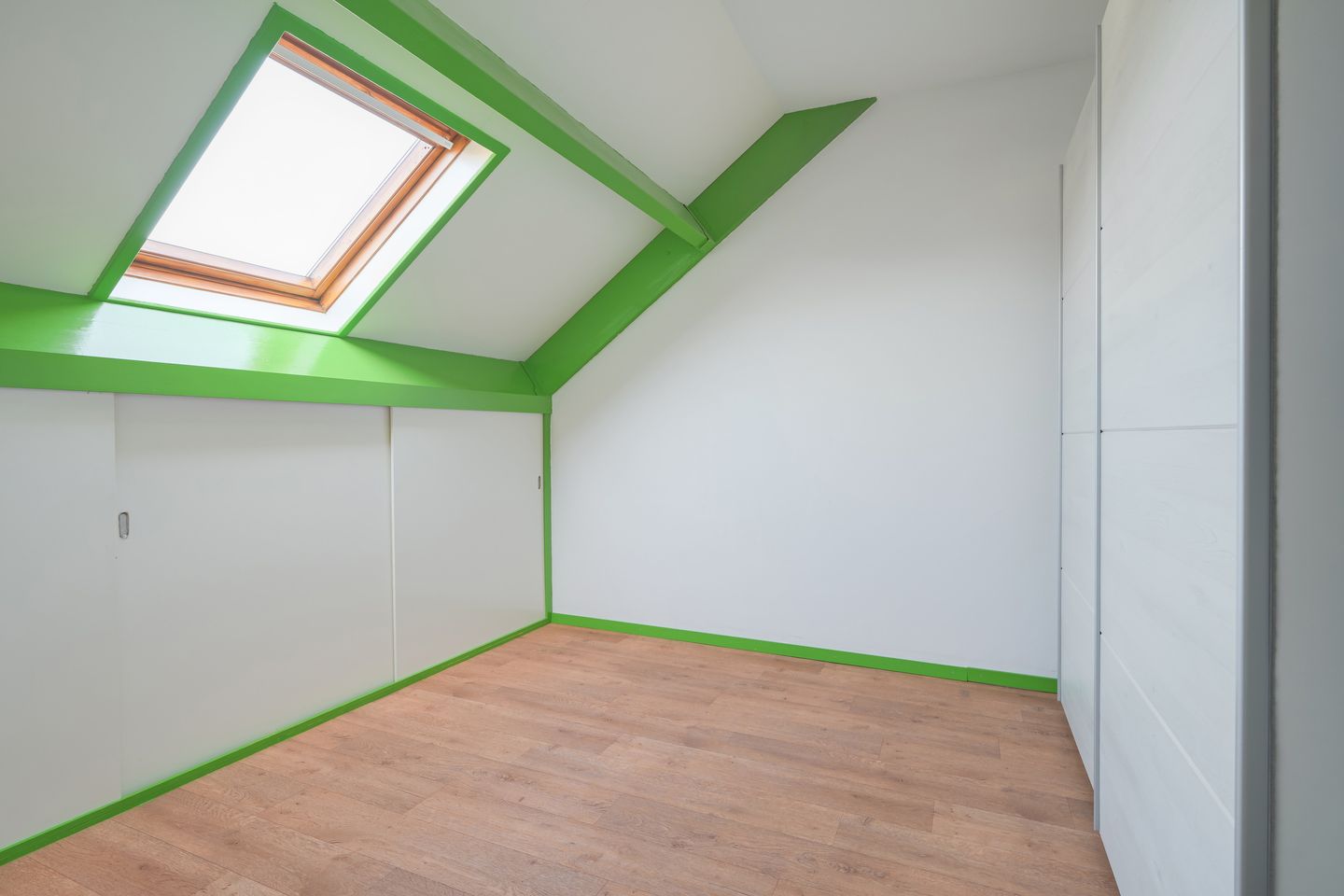 Photo 50 of Schoonhout 204