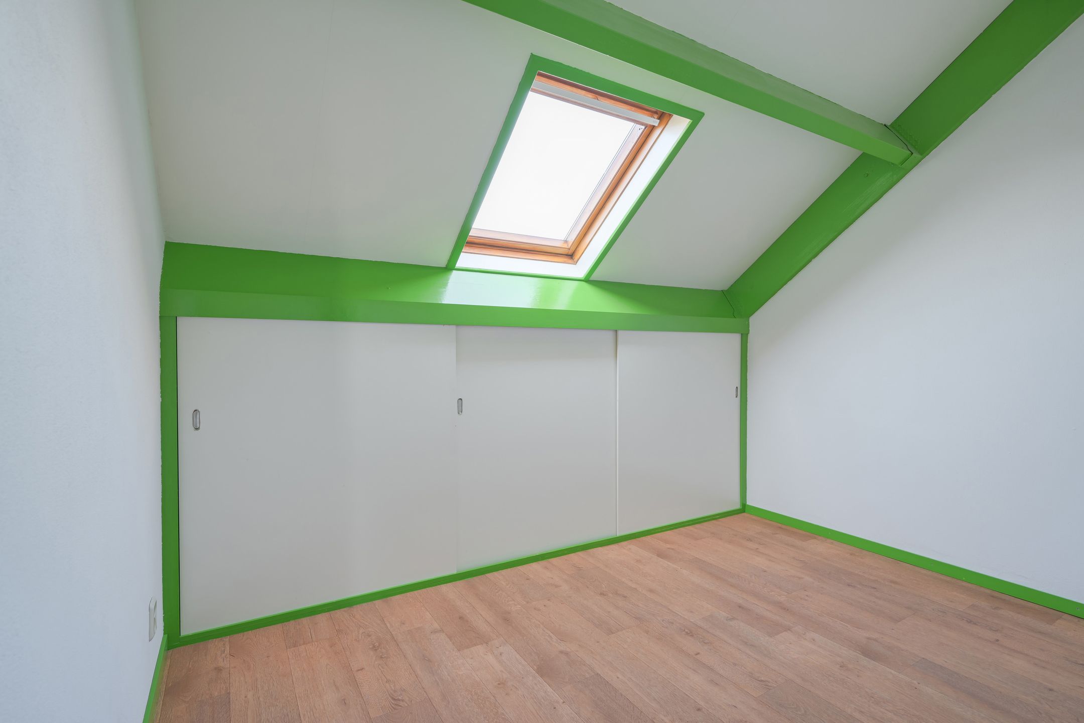 Photo 51 of Schoonhout 204