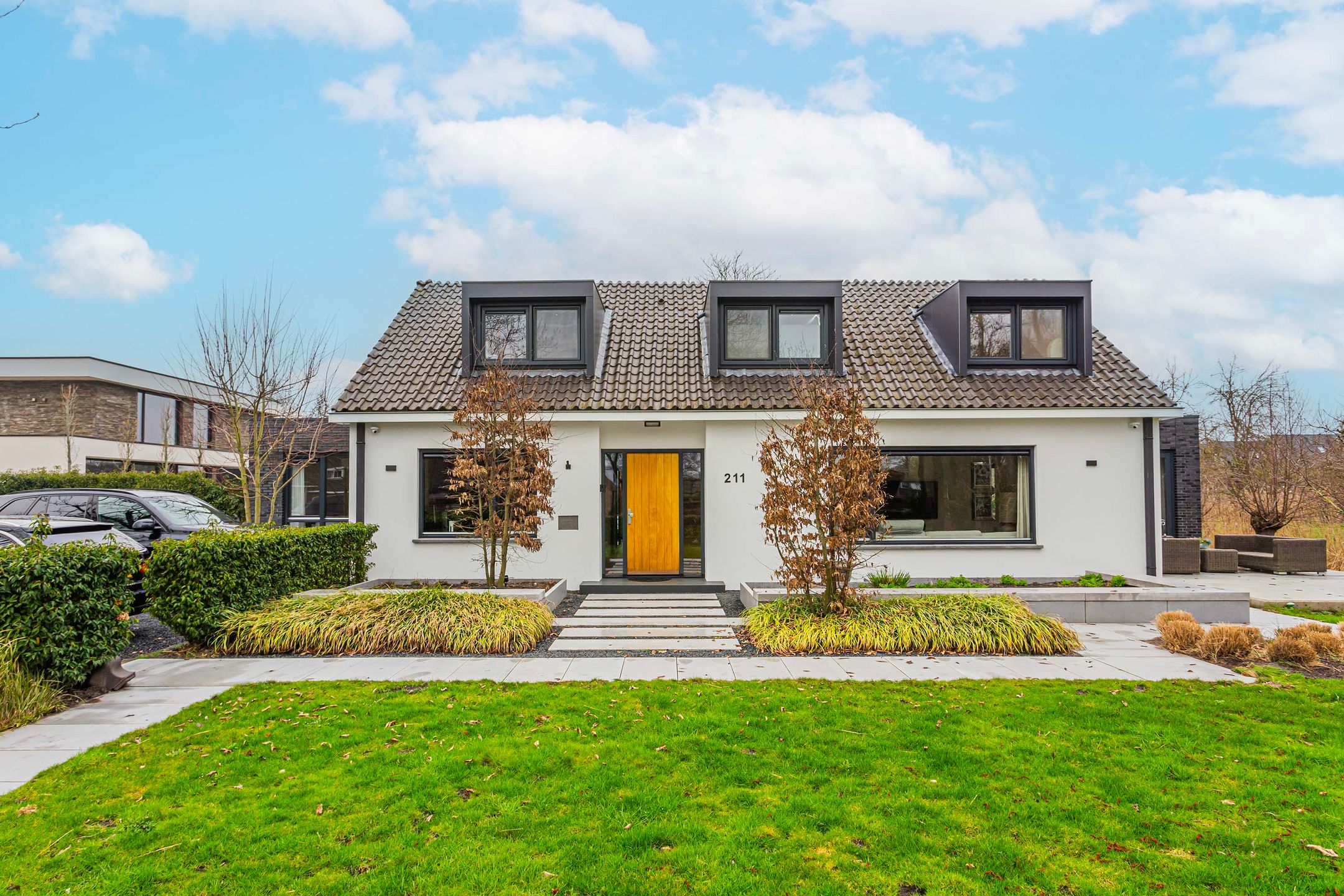 Buying a house in The Netherlands., Zandweg 211