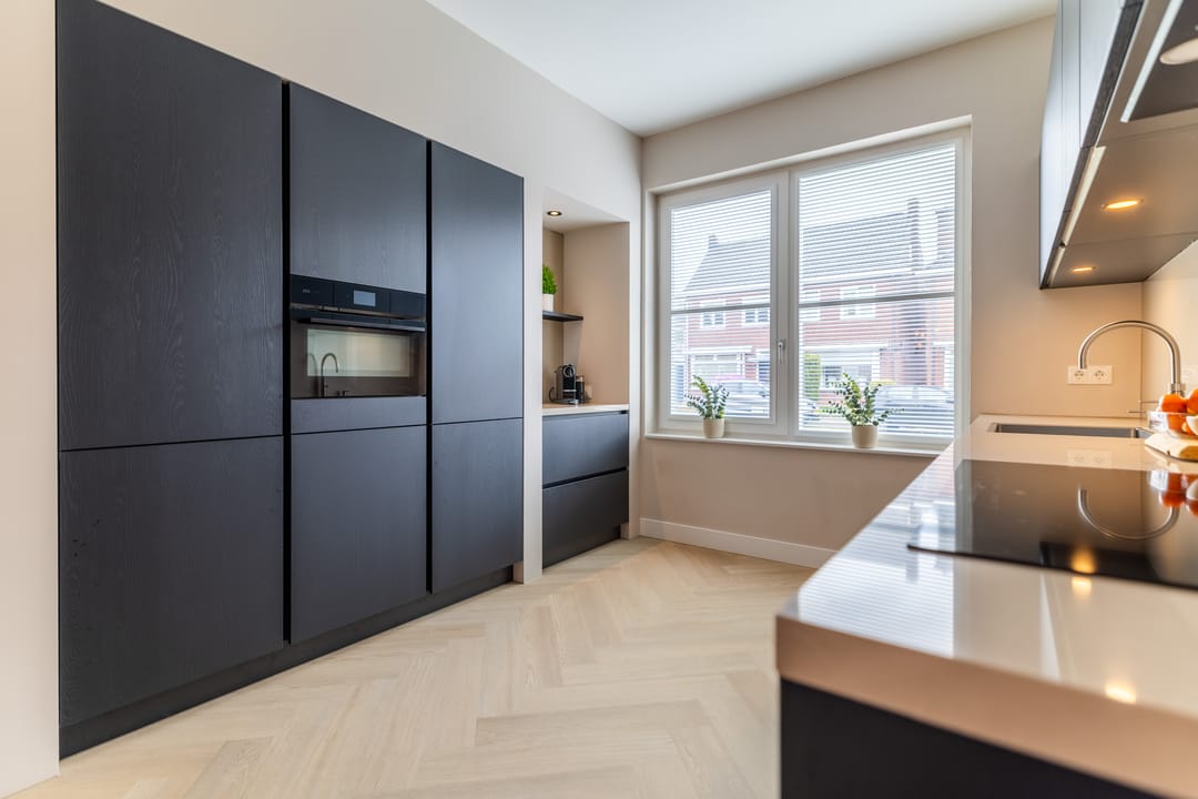 Photo 2 of Floresstraat 88-B