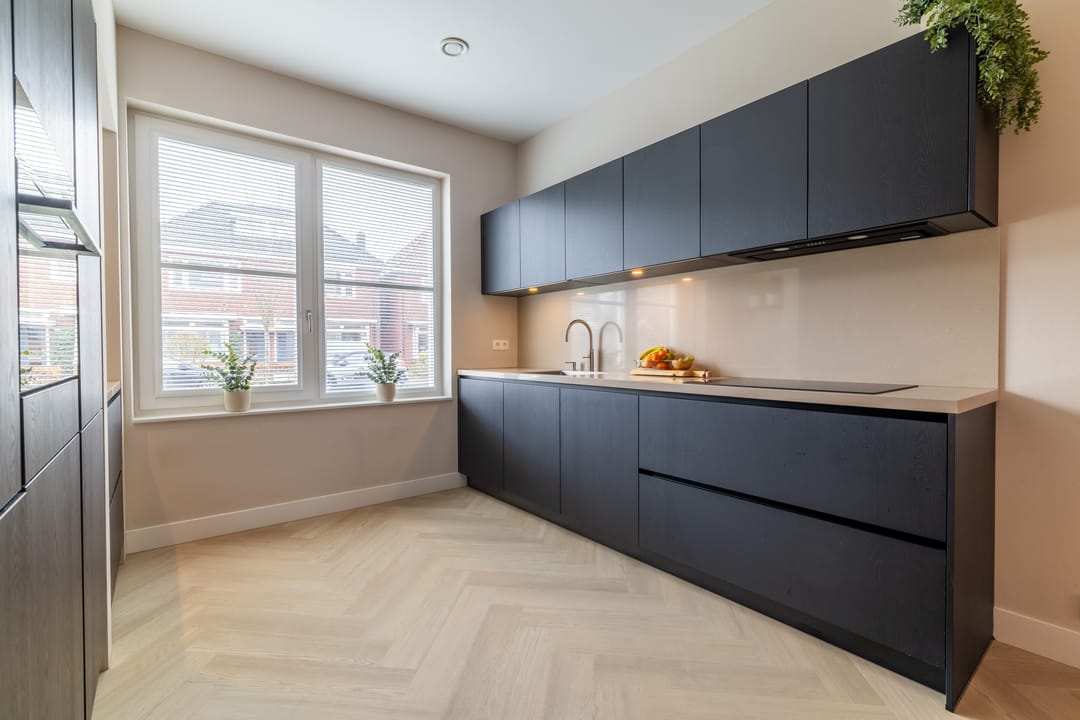 Photo 13 of Floresstraat 88-B