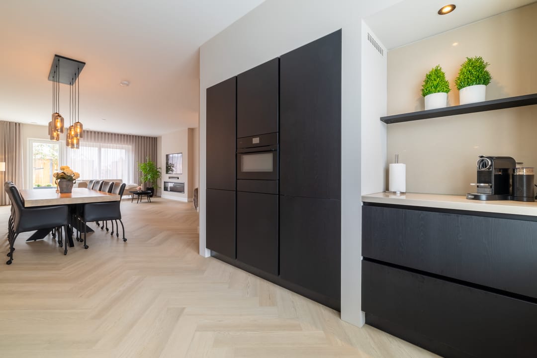 Photo 16 of Floresstraat 88-B