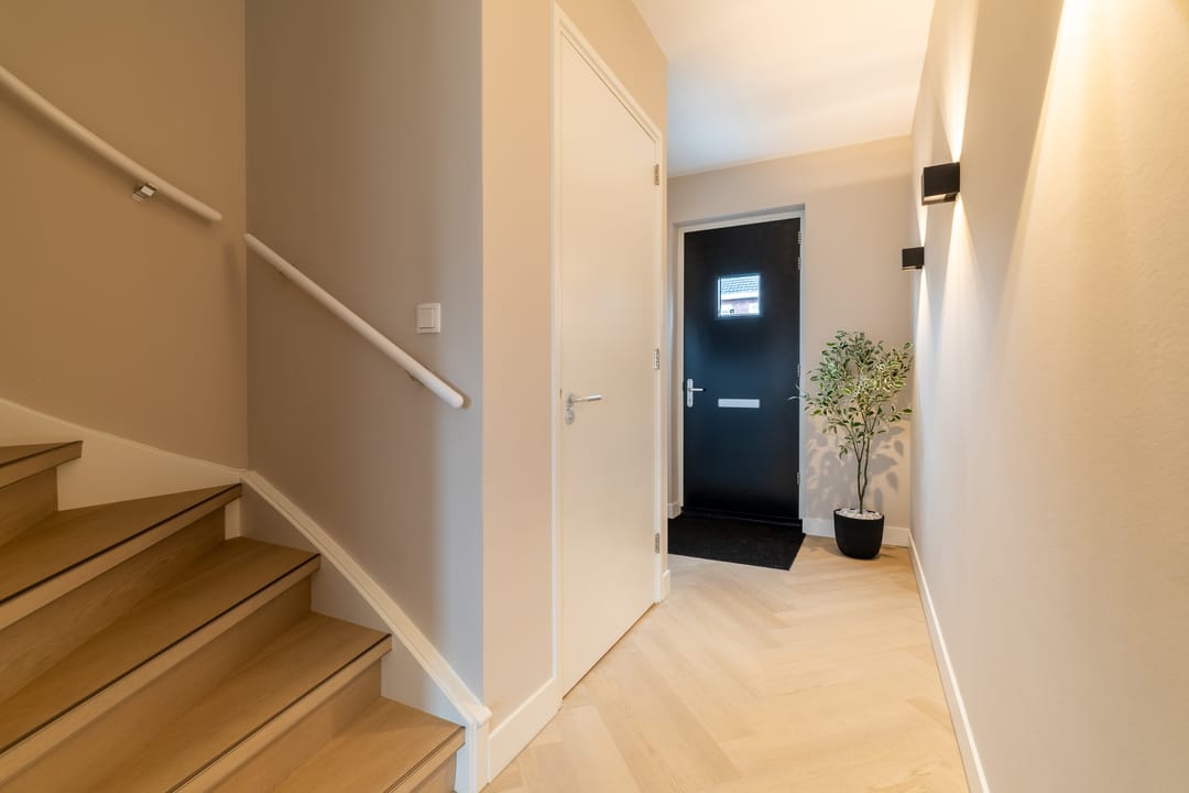 Photo 17 of Floresstraat 88-B