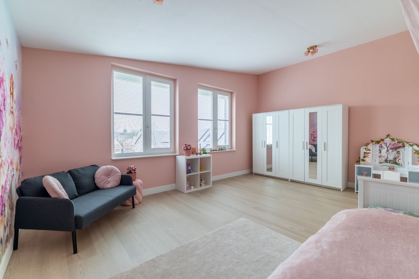 Photo 35 of Floresstraat 88-B