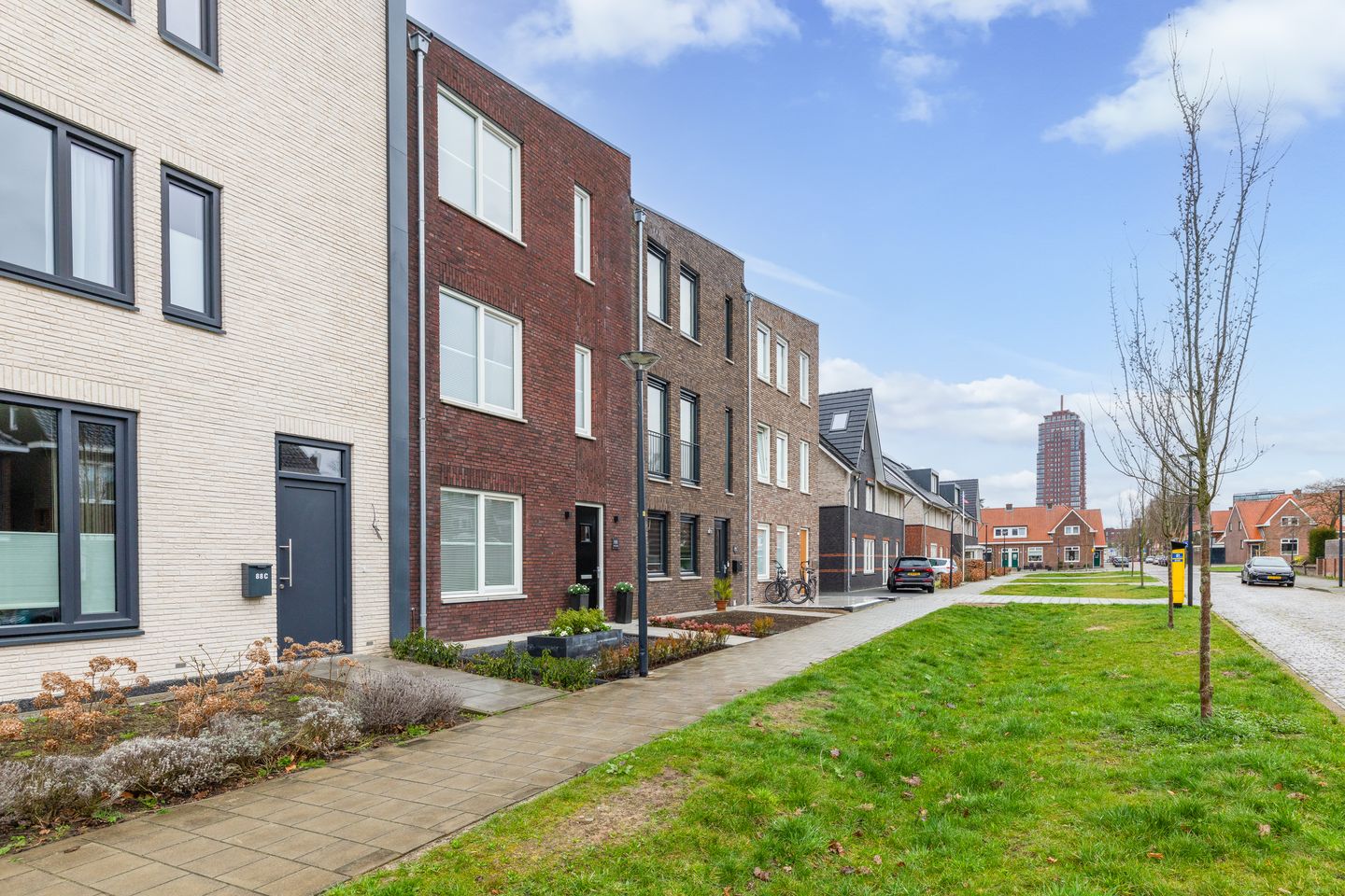 Photo 49 of Floresstraat 88-B