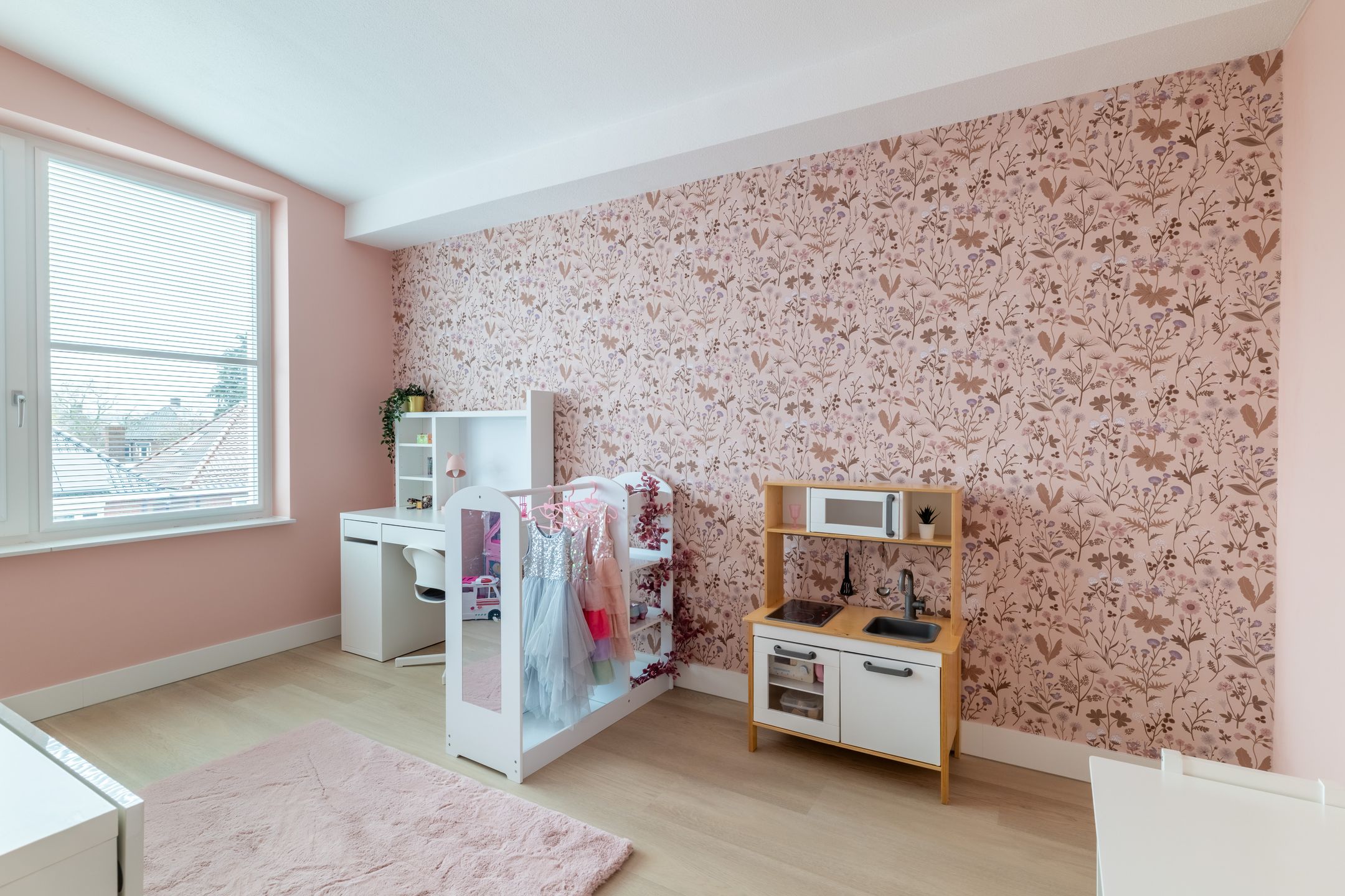 Photo 36 of Floresstraat 88-B