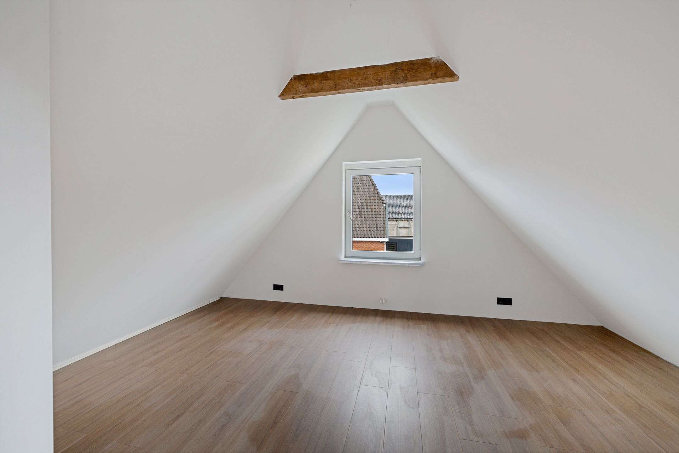 Photo 30 of Nauwstraat 10