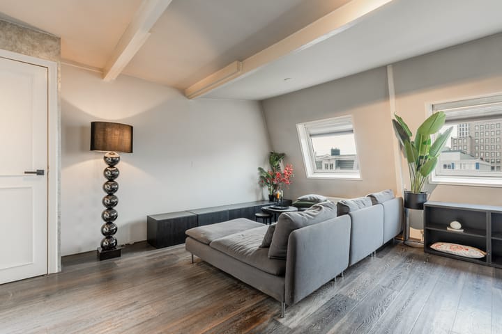 Photo 5 of Ruyschstraat 52-4