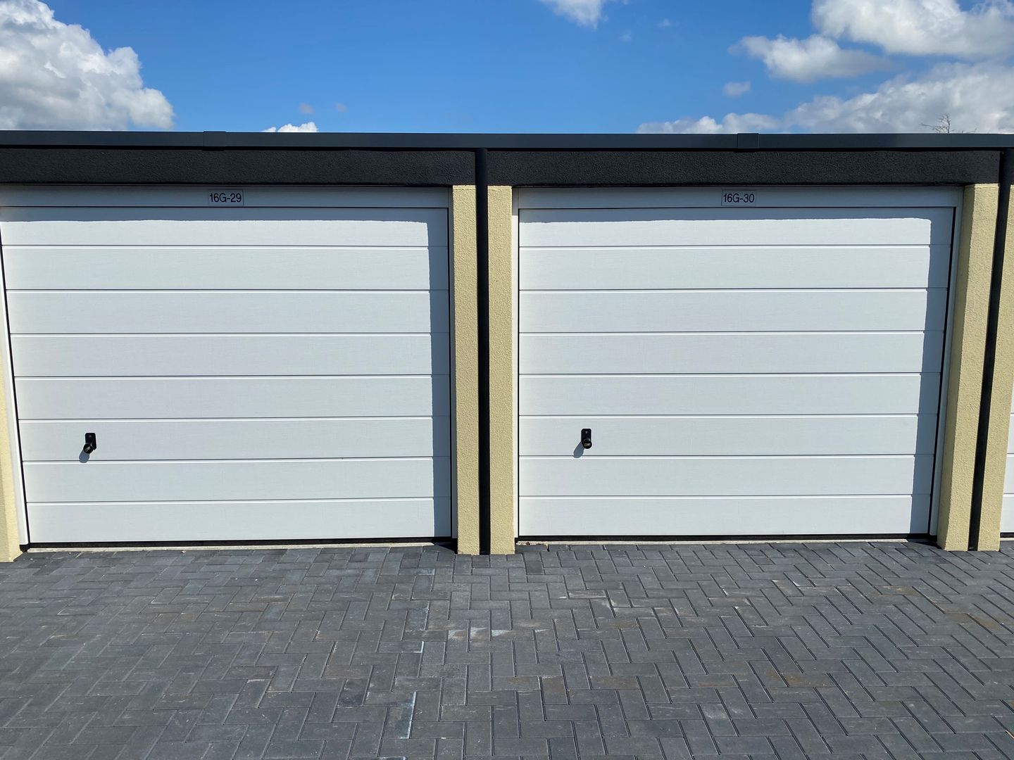 Bekijk foto 3 van Lelyweg 16 G029