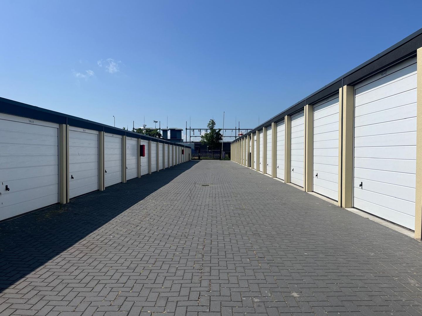 Bekijk foto 4 van Lelyweg 16 G029