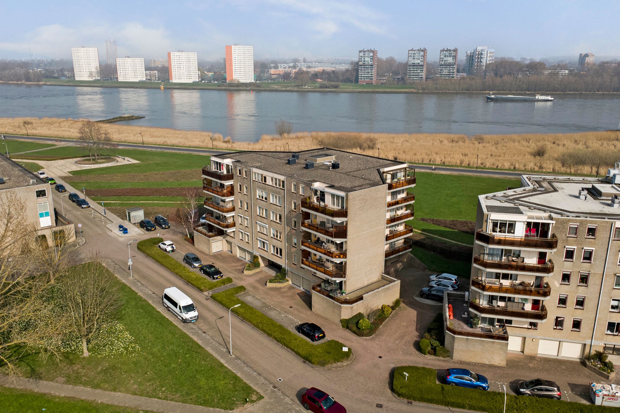 Maasboulevard 7