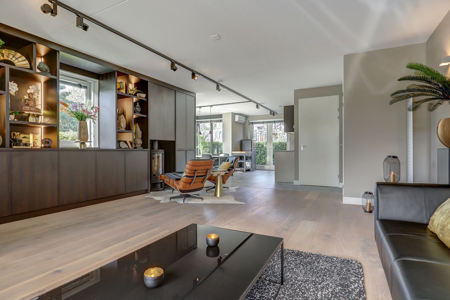 Foto 5 van Van Barnevelderf 1