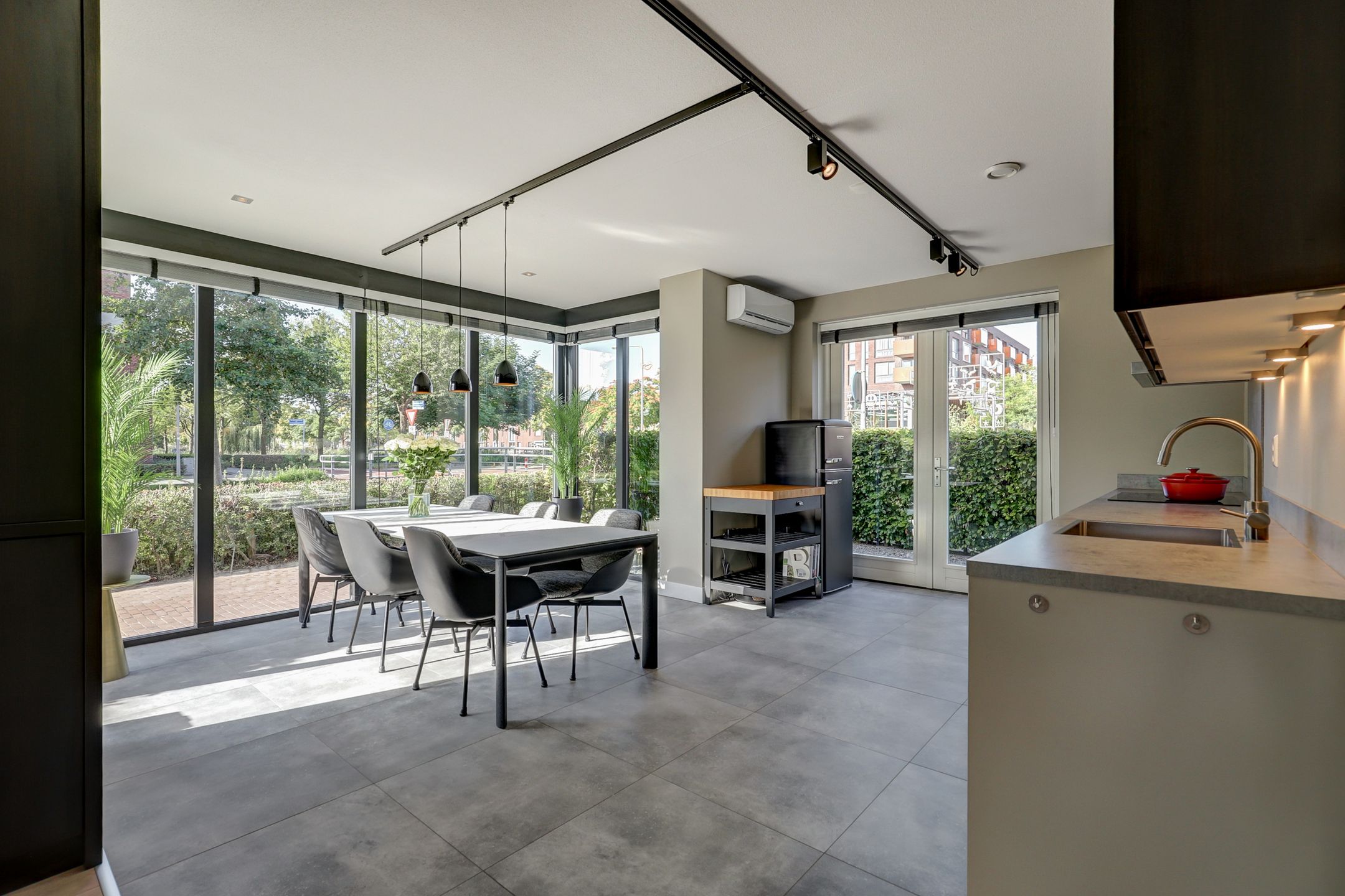 Foto 9 van Van Barnevelderf 1