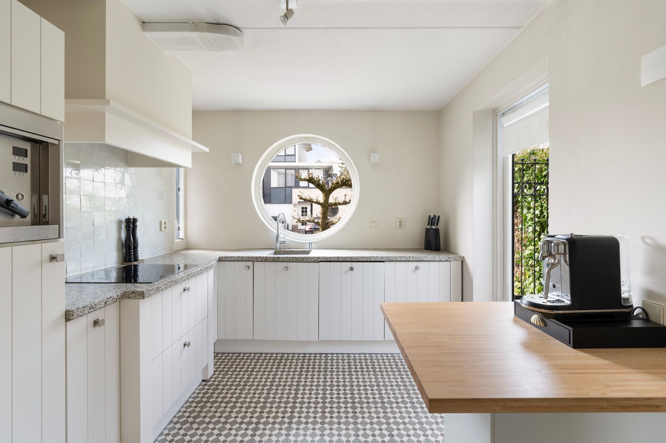 Foto 21 van Johannes Voorhoevestraat 47