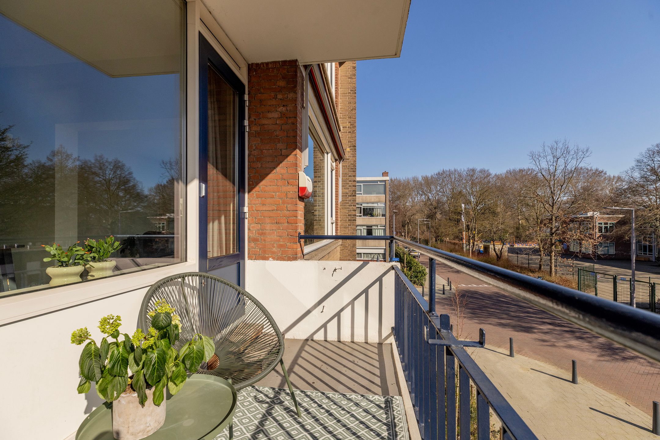 Spacious 3-room corner apartment in green Schiebroek — 24