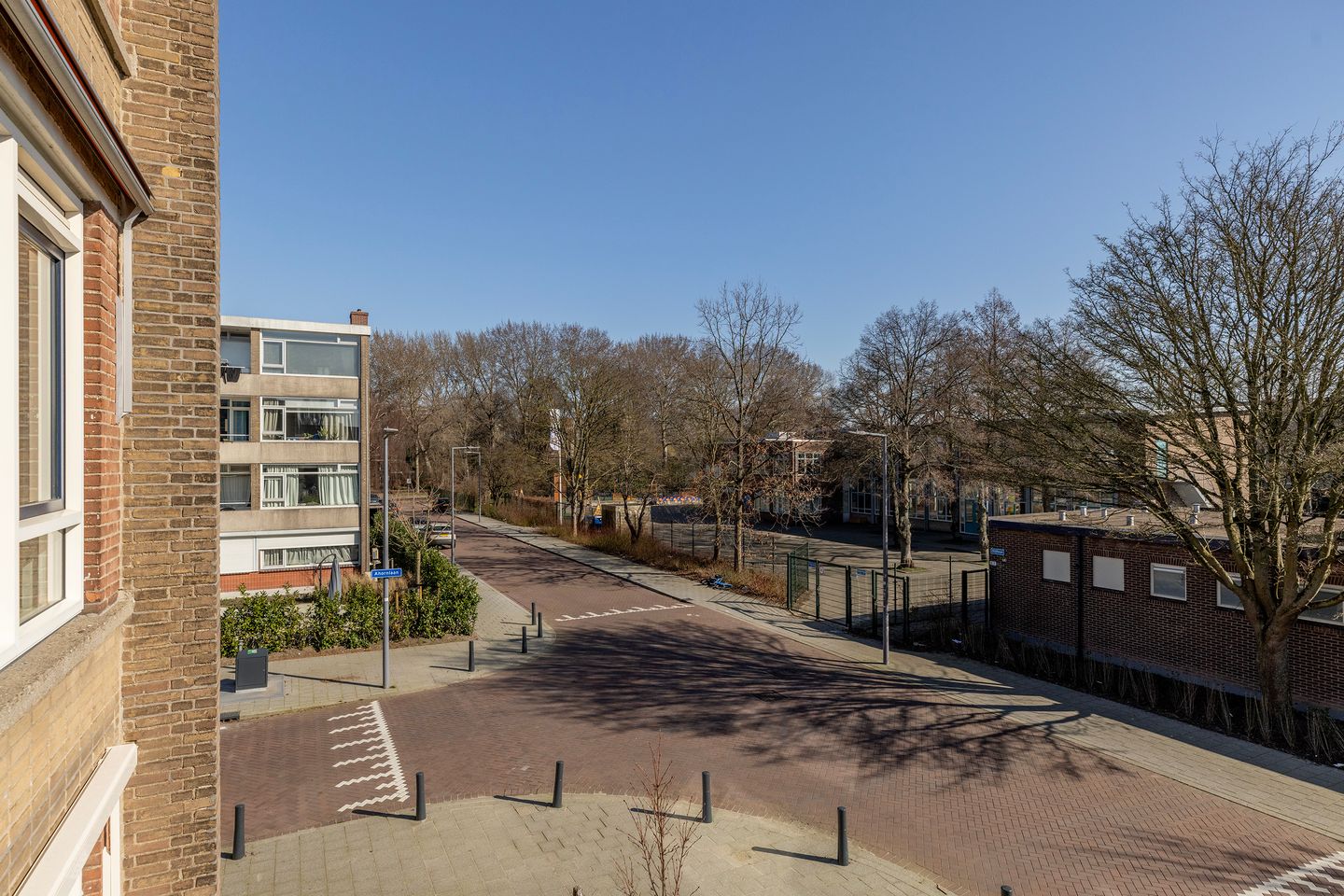Spacious 3-room corner apartment in green Schiebroek — 25