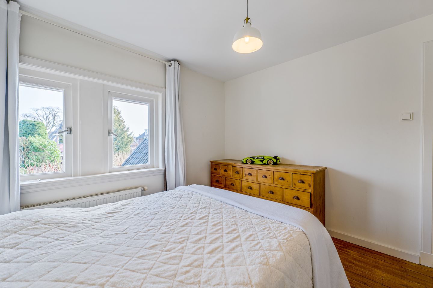 Foto 25 van De Ruyterstraat 56