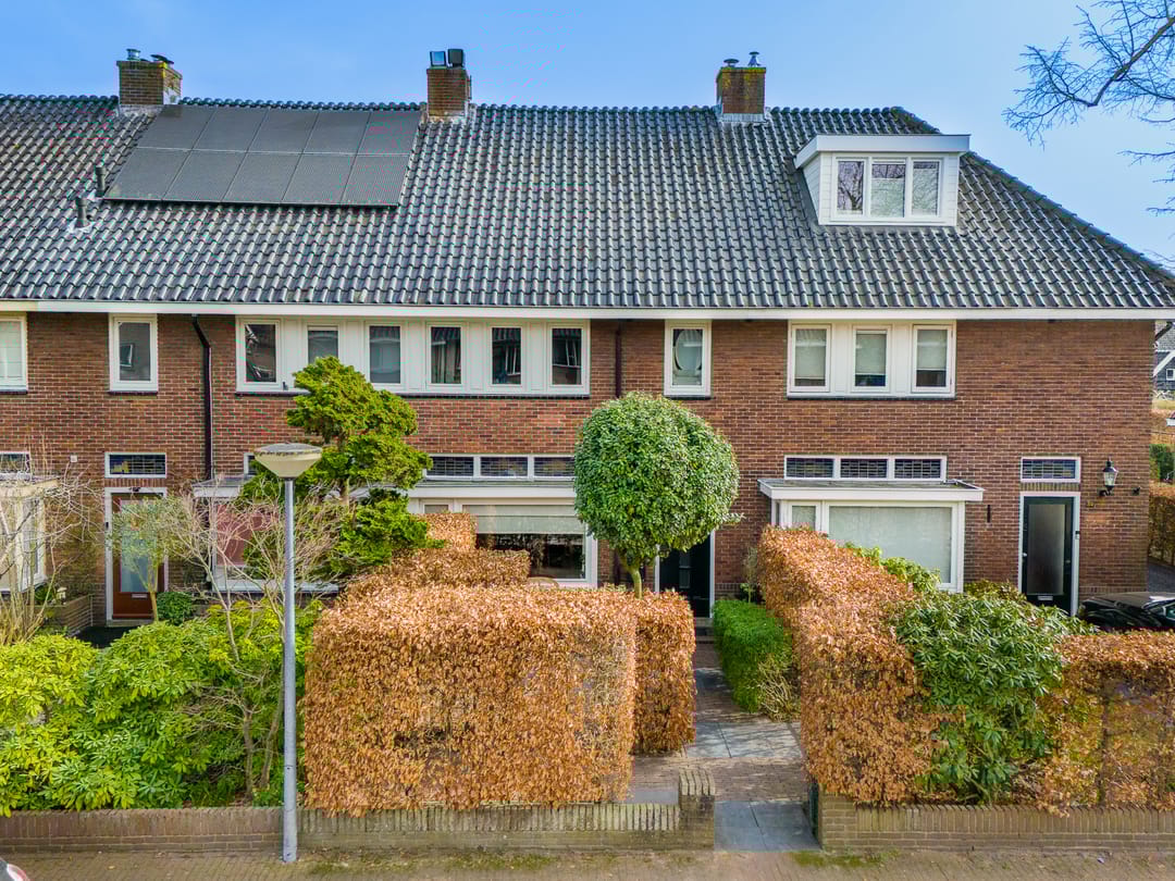 Foto 37 van De Ruyterstraat 56