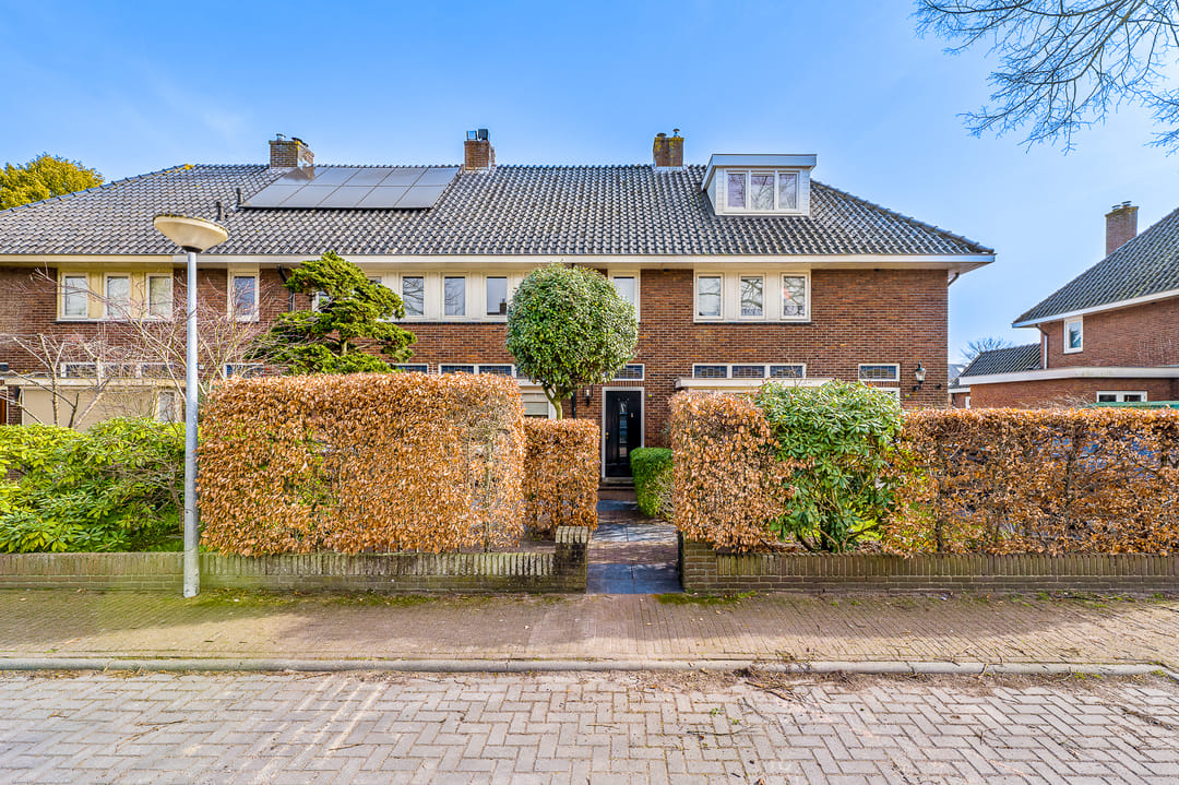 Foto 1 van De Ruyterstraat 56