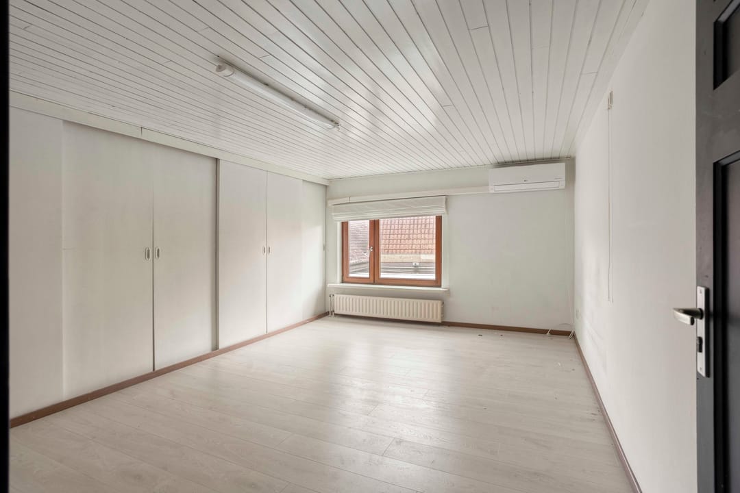 Photo 16 of O.-L.-Vrouwestraat 37