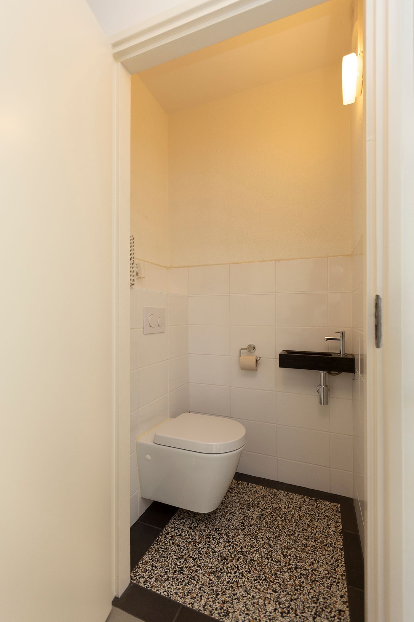 Foto 6 van Leeuwerik 2-A