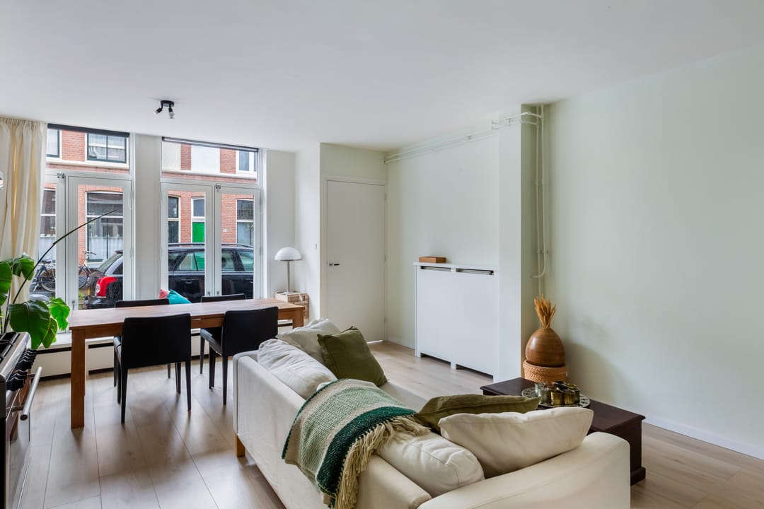 Photo 8 of Ooftstraat 17