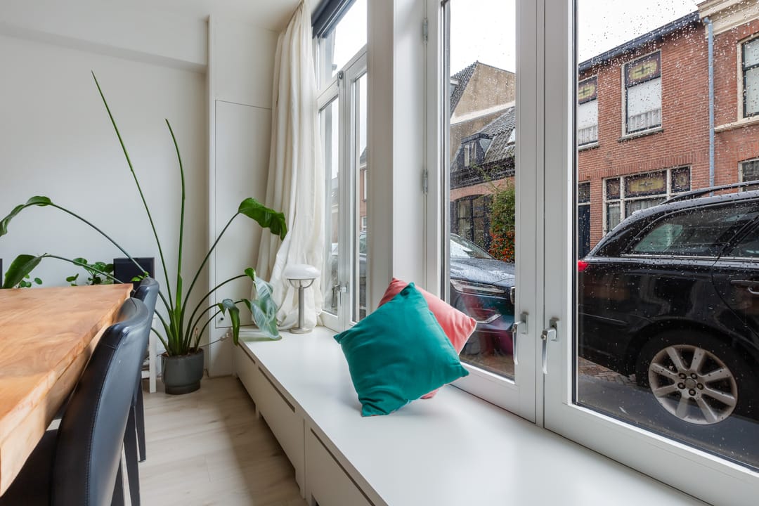 Photo 13 of Ooftstraat 17