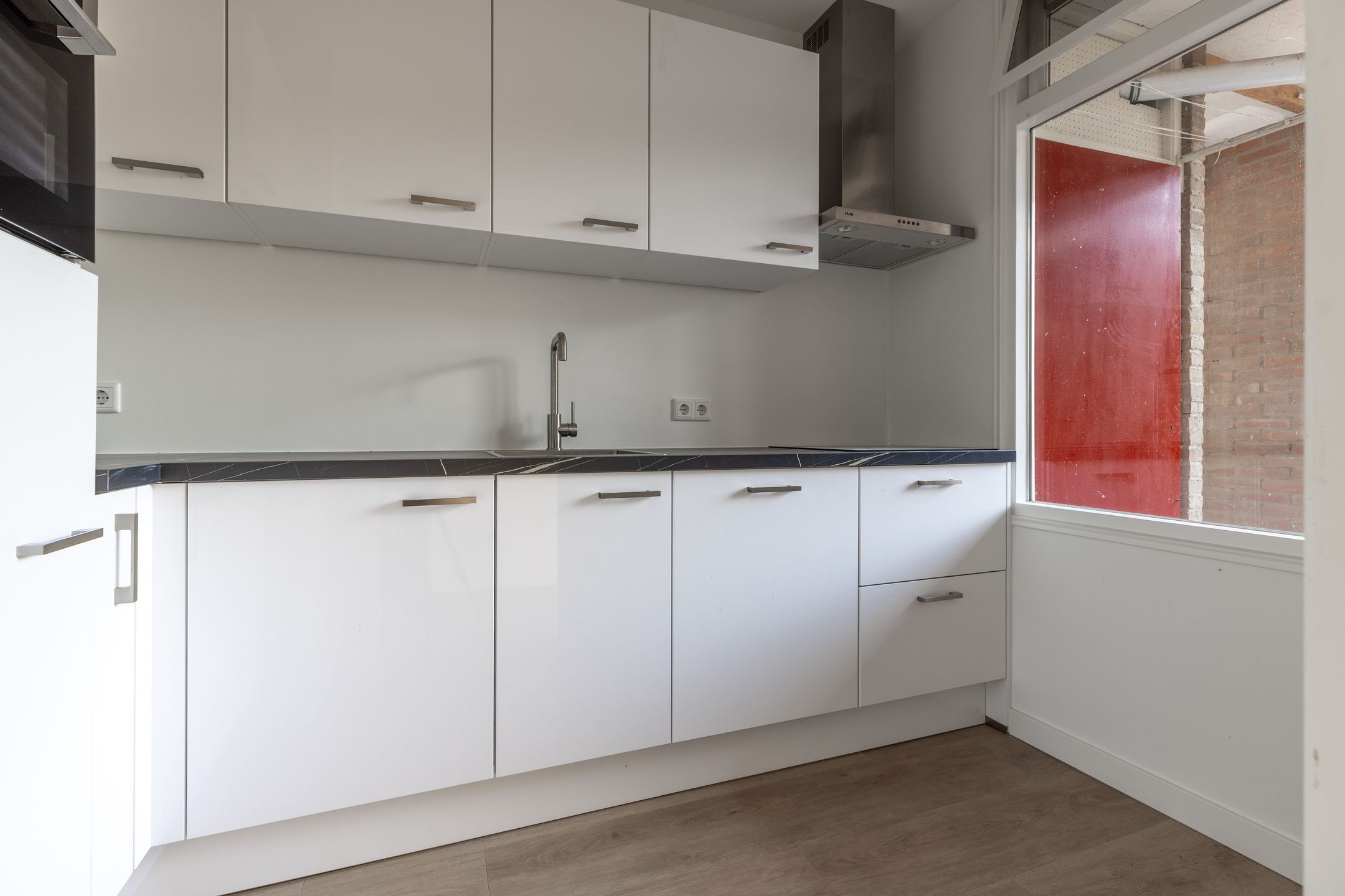 Foto 6 van Lange Heul 692