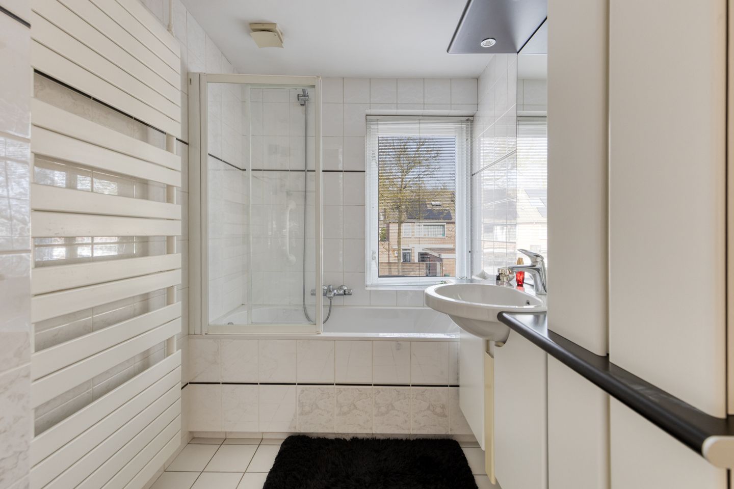 Photo 4 of de Vorster 8